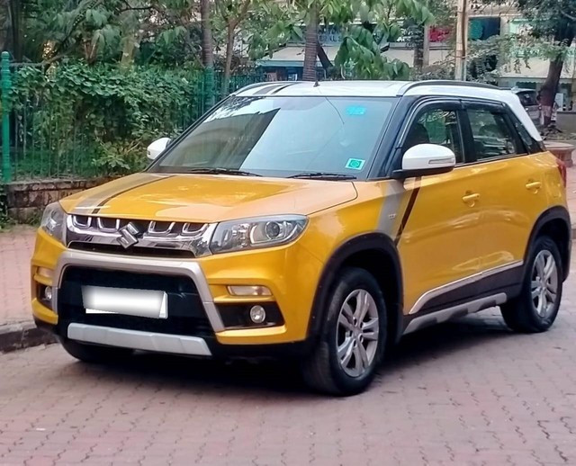Second-hand 2017 Maruti Vitara Brezza ZDi for sale in Thane-4