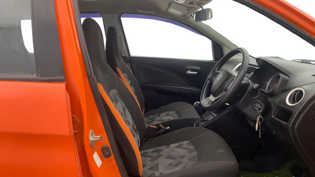 Second-hand 2017 Maruti Suzuki Celerio X AMT ZXI Option BSIV for sale in Lucknow-15