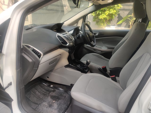 Second-hand 2017 Ford Ecosport 1.5 Diesel Titanium BSIV for sale in New Delhi-7