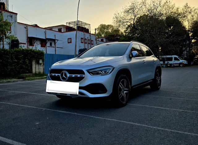 Second-hand 2021 Mercedes-Benz GLA 200 BSVI for sale in New Delhi-3