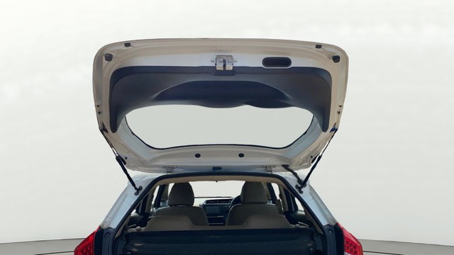 Second-hand 2020 Honda Jazz ZX CVT for sale in Ahmedabad-20