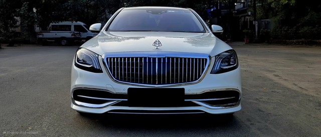 Second-hand 2020 Mercedes-Benz S-Class Maybach S560 for sale in New Delhi-2