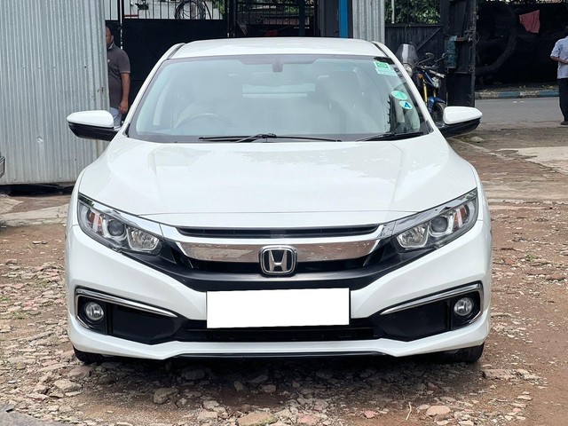Second-hand 2019 Honda Civic VX for sale in Kolkata-3