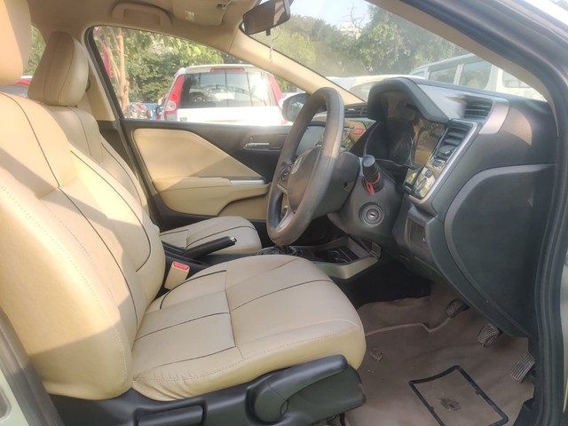 Second-hand 2015 Honda City i VTEC V for sale in New Delhi-10