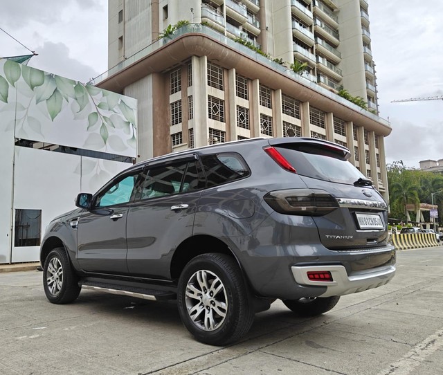 Second-hand 2016 Ford Endeavour 2.2 Trend MT 4X2 for sale in Mumbai-4