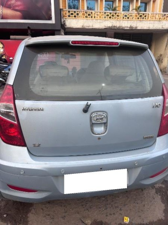Hyundai i10 Sportz Second-hand 2012 Hyundai i10 Sportz for sale in Bhubaneswar-1