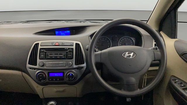 Second-hand 2014 Hyundai i20 Magna Optional 1.2 for sale in Gurgaon-1