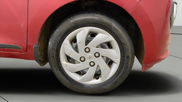 Second-hand 2020 Hyundai Santro Sportz AMT for sale in New Delhi-23