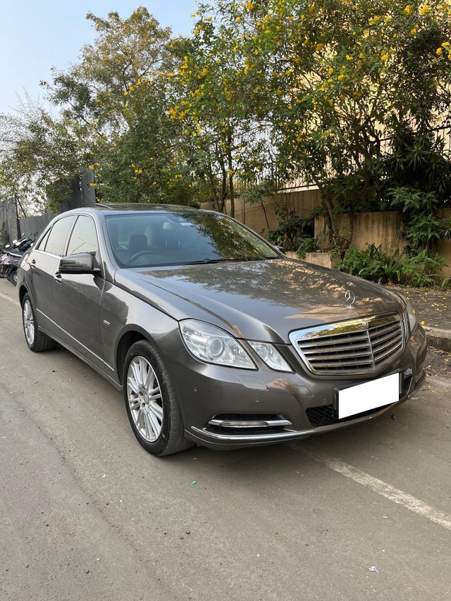 Second-hand 2011 Mercedes-Benz E-Class E 200 CGI Avantgarde for sale in Virar-14