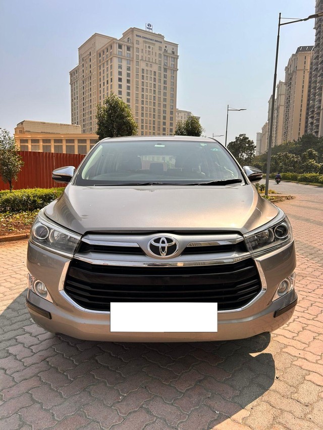 Second-hand 2017 Toyota Innova Crysta 2.8 GX AT BSIV for sale in Thane-0