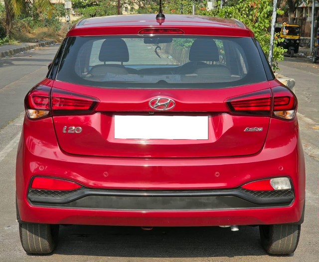 Hyundai i20 1.2 Asta Second-hand 2018 Hyundai i20 1.2 Asta for sale in Mumbai-2