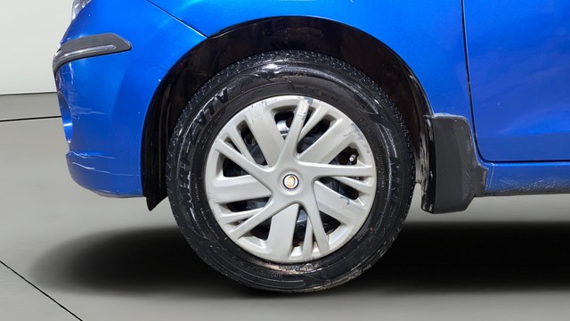 Second-hand 2017 Maruti Celerio VXI for sale in Kolkata-29