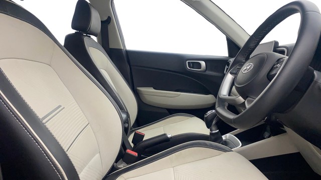 Second-hand 2022 Hyundai Venue SX Turbo iMT for sale in Gulbarga-15