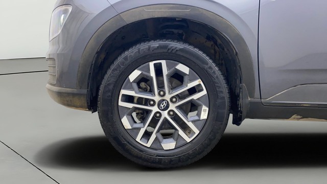 Second-hand 2022 Hyundai Venue SX Turbo iMT for sale in Gulbarga-26