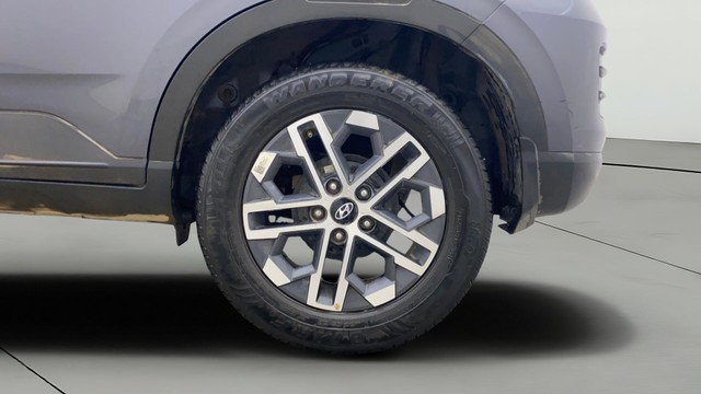 Second-hand 2022 Hyundai Venue SX Turbo iMT for sale in Gulbarga-27