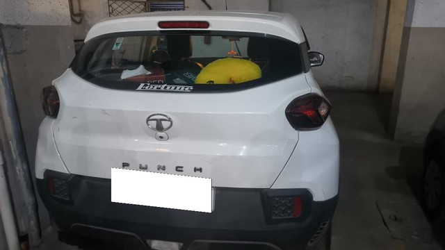 Tata Punch Accomplished AMT BSVI Second-hand 2023 Tata Punch Accomplished AMT BSVI for sale in Raigad-0