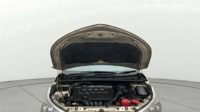 Toyota Corolla Altis G MT Second-hand 2015 Toyota Corolla Altis G MT for sale in Noida-19