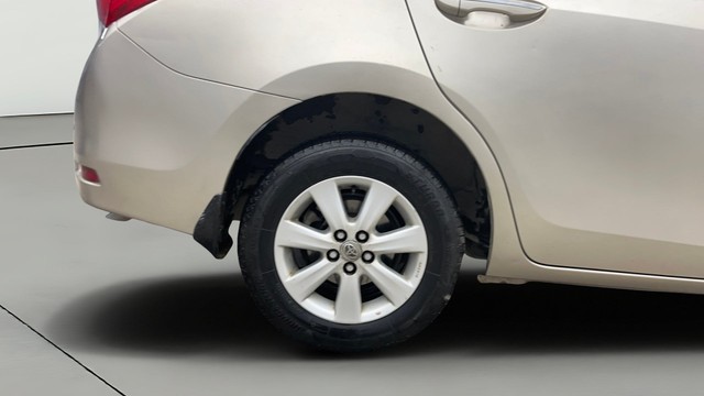 Toyota Corolla Altis G MT Second-hand 2015 Toyota Corolla Altis G MT for sale in Noida-27