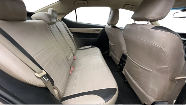 Toyota Corolla Altis G MT Second-hand 2015 Toyota Corolla Altis G MT for sale in Noida-3