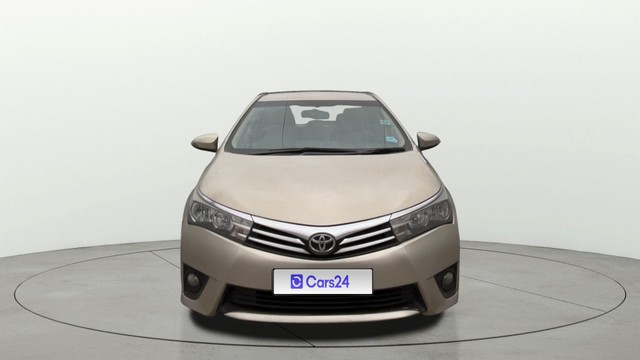 Toyota Corolla Altis G MT Second-hand 2015 Toyota Corolla Altis G MT for sale in Noida-18