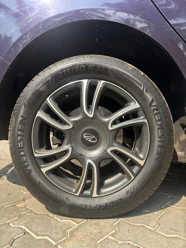 Second-hand 2018 Mahindra Marazzo M8 for sale in Coimbatore-13