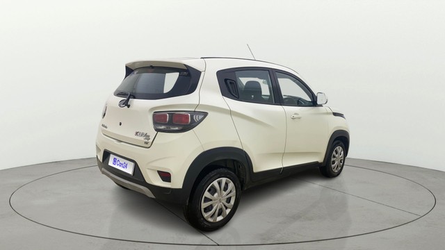 Second-hand 2018 Mahindra KUV 100 NXT D75 K6 Plus for sale in Ahmedabad-2