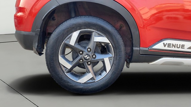 Hyundai Venue SX Dual Tone Turbo BSIV Second-hand 2019 Hyundai Venue SX Dual Tone Turbo BSIV for sale in Patna-25