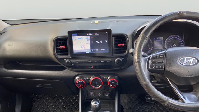 Hyundai Venue SX Dual Tone Turbo BSIV Second-hand 2019 Hyundai Venue SX Dual Tone Turbo BSIV for sale in Patna-22