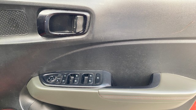 Hyundai Venue SX Dual Tone Turbo BSIV Second-hand 2019 Hyundai Venue SX Dual Tone Turbo BSIV for sale in Patna-17