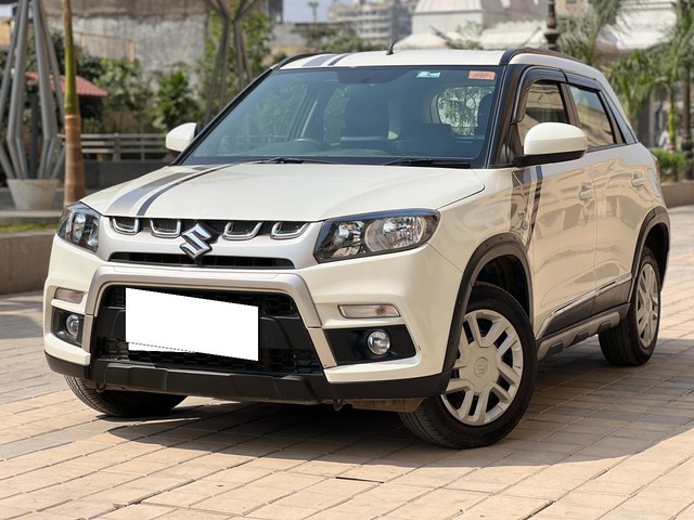 Second-hand 2018 Maruti Vitara Brezza VDi Option for sale in Thane-5