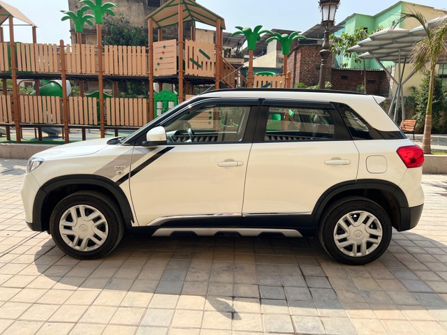 Second-hand 2018 Maruti Vitara Brezza VDi Option for sale in Thane-4