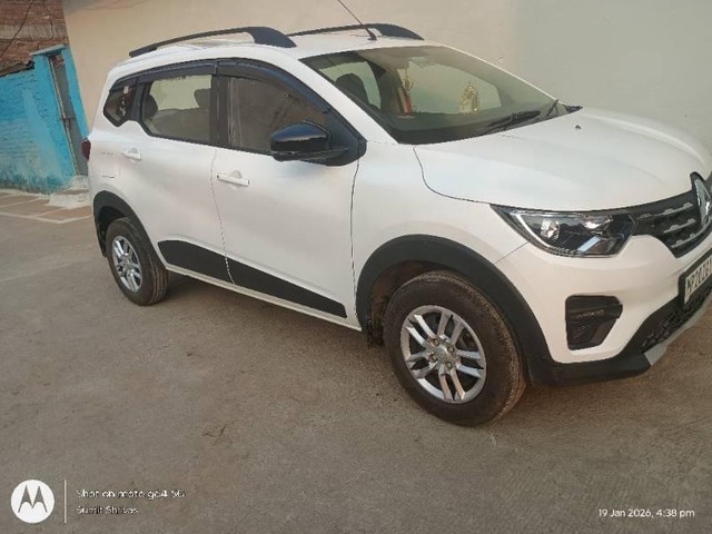 Second-hand 2023 Renault Triber RXT BSVI for sale in Jabalpur-2