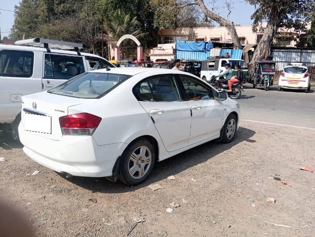 Honda City 1.5 S MT Second-hand 2011 Honda City 1.5 S MT for sale in Khopoli-3