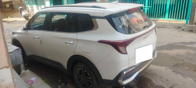 Second-hand 2022 Kia Carens Luxury Plus Diesel AT 6 STR BSVI for sale in Narsinghpur-3