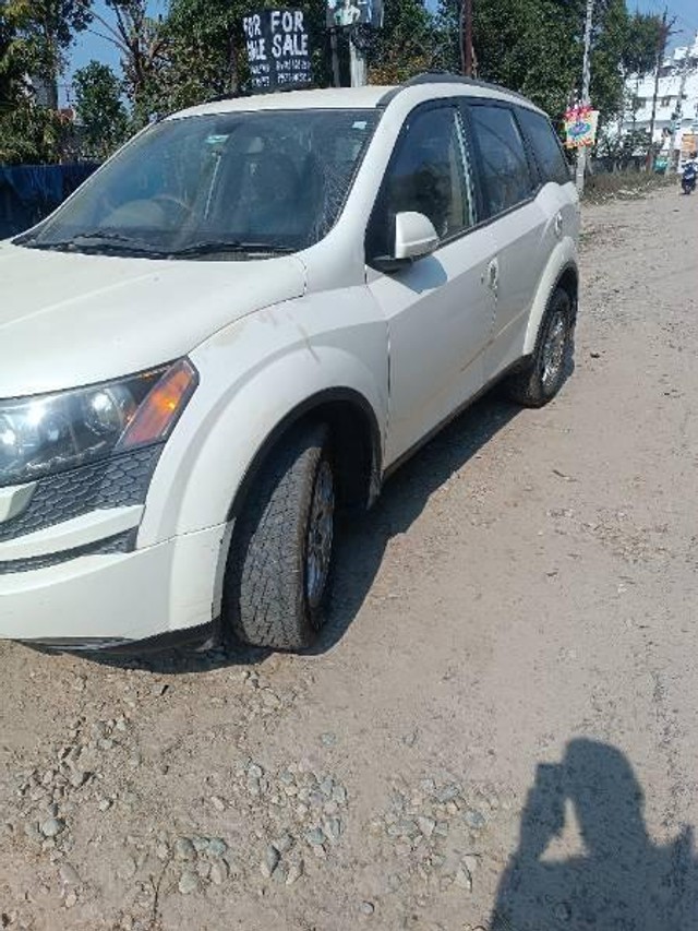 Second-hand 2012 Mahindra XUV500 W8 AWD for sale in Moradabad-2