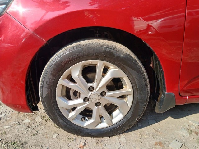 Second-hand 2018 Honda Amaze V CVT Petrol BSIV for sale in Kolkata-26