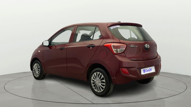Second-hand 2013 Hyundai Grand i10 Era for sale in Kochi-4