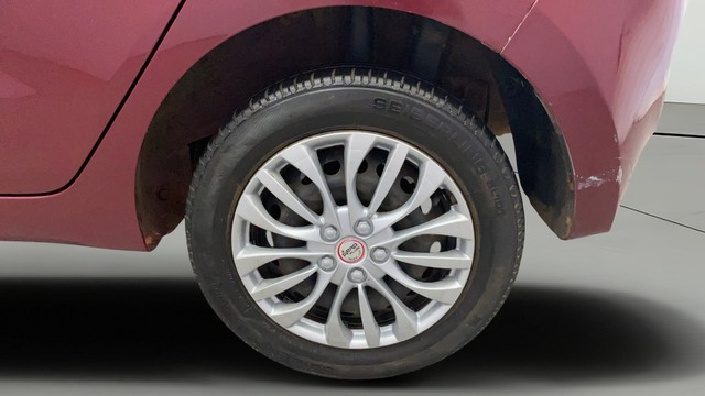 Second-hand 2013 Hyundai Grand i10 Era for sale in Kochi-26