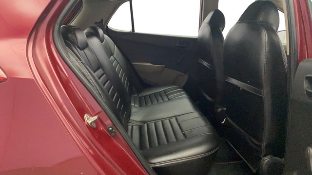 Second-hand 2013 Hyundai Grand i10 Era for sale in Kochi-16