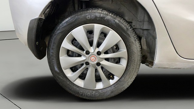 Second-hand 2016 Honda Jazz 1.2 SV i VTEC for sale in New Delhi-24