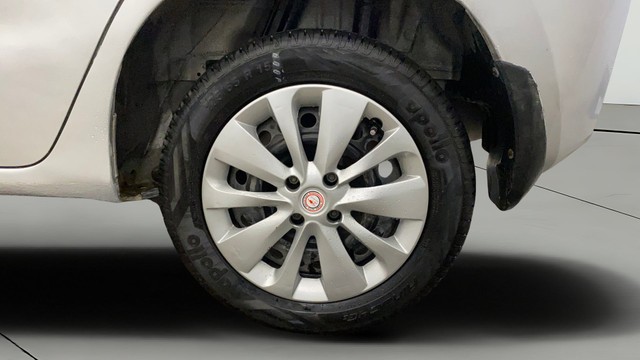 Second-hand 2016 Honda Jazz 1.2 SV i VTEC for sale in New Delhi-26