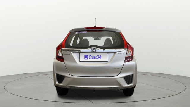 Second-hand 2016 Honda Jazz 1.2 SV i VTEC for sale in New Delhi-3