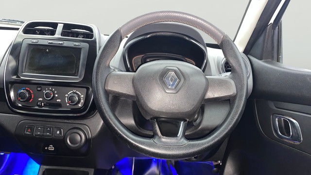 Second-hand 2019 Renault KWID 1.0 RXT Optional for sale in Kochi-6