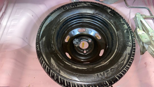 Second-hand 2017 Renault KWID RXL for sale in Surat-28