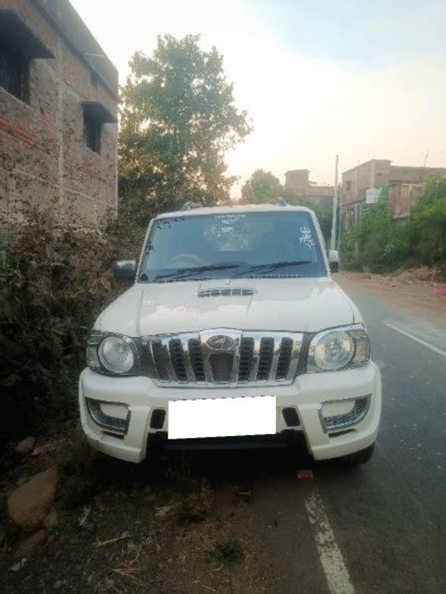 Second-hand 2013 Mahindra Scorpio M2DI for sale in Wardha-3