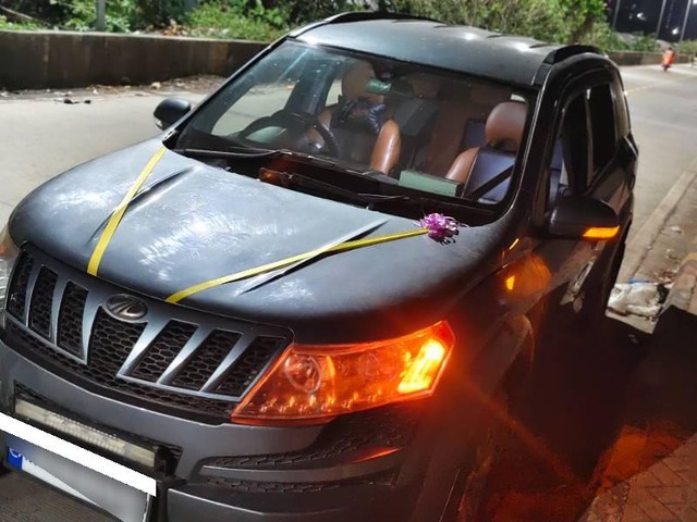 Second-hand 2013 Mahindra XUV500 W6 2WD for sale in Bhiwandi-3