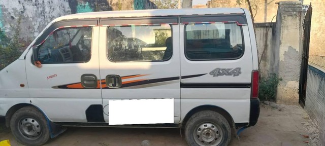 Second-hand 2017 Maruti Suzuki Eeco 5 Seater AC BSIV for sale in Aligarh-0