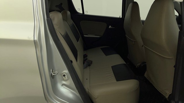 Second-hand 2017 Maruti Suzuki Alto K10 VXI for sale in Bangalore-23