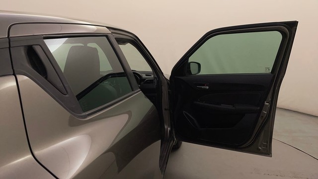 Second-hand 2019 Maruti Swift VXI for sale in Mysore-16