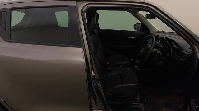 Second-hand 2019 Maruti Swift VXI for sale in Mysore-15